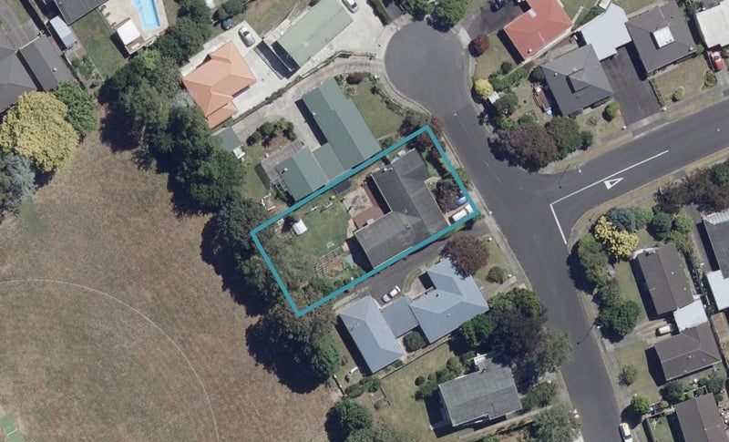 53 Orchard Avenue, Enderley, Hamilton - Carousel 1
