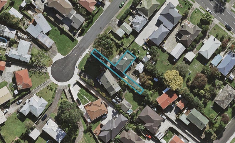 2B Ross Avenue, Papatoetoe, Auckland - Carousel 1