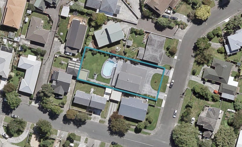 52 Avalon Crescent, Avalon, Lower Hutt - Carousel 1