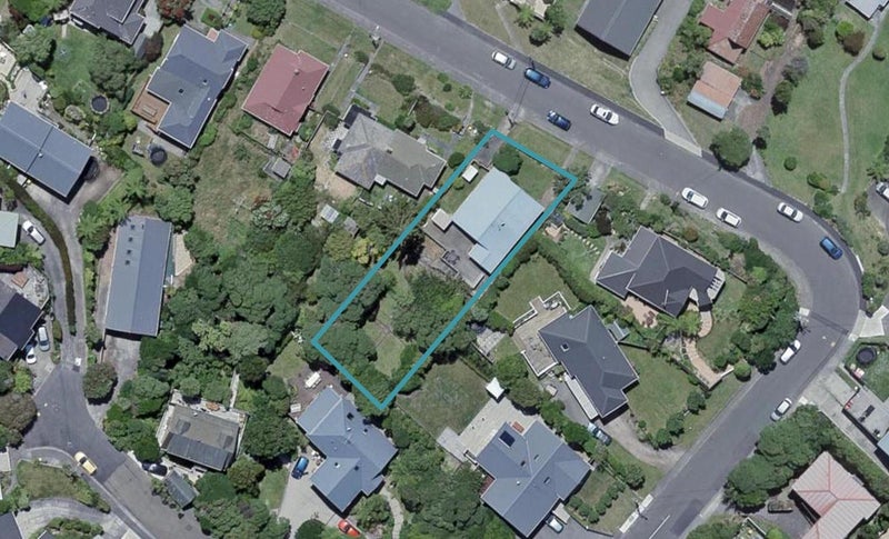 11 Karamu Street, Ngaio, Wellington - Carousel 1