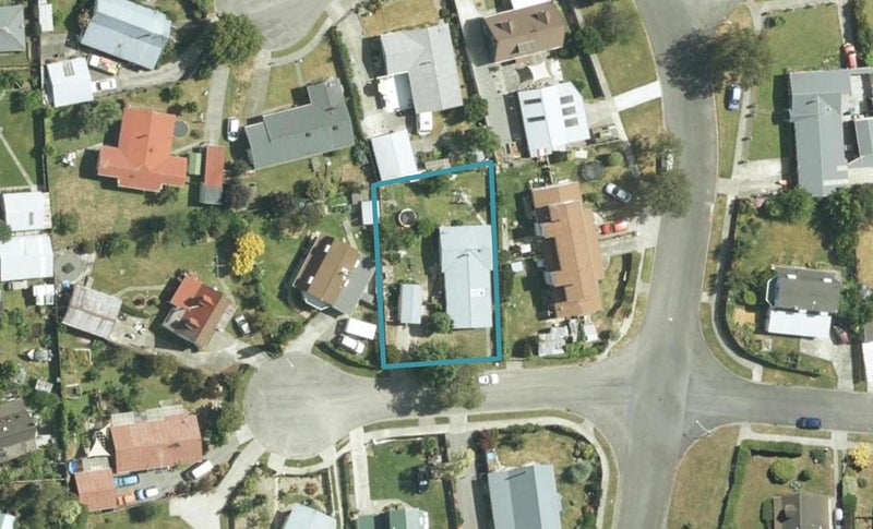 4 Philip Place, Springlands, Blenheim - Carousel 1