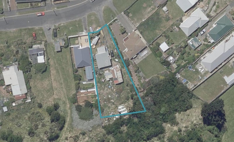 3 Luke Street, Ocean Grove, Dunedin - Carousel 1