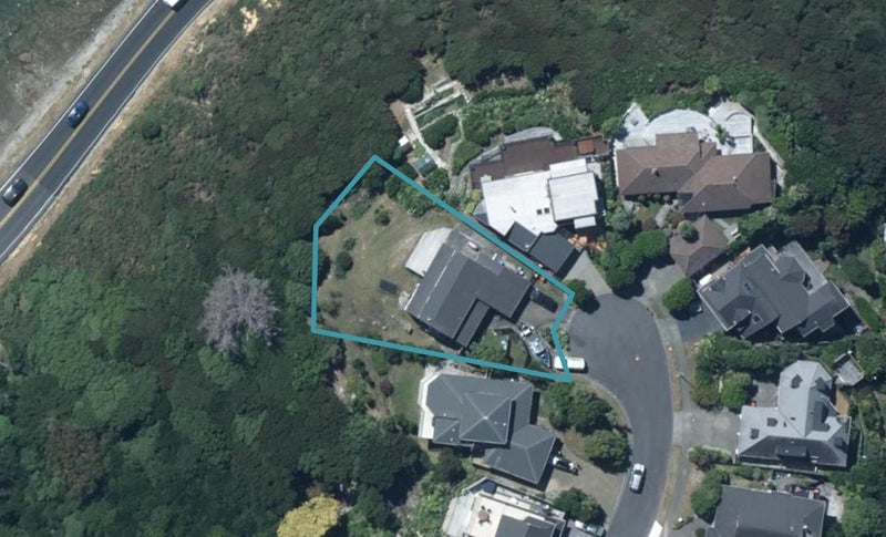 19 The Crowsnest, Whitby, Porirua - Carousel 1