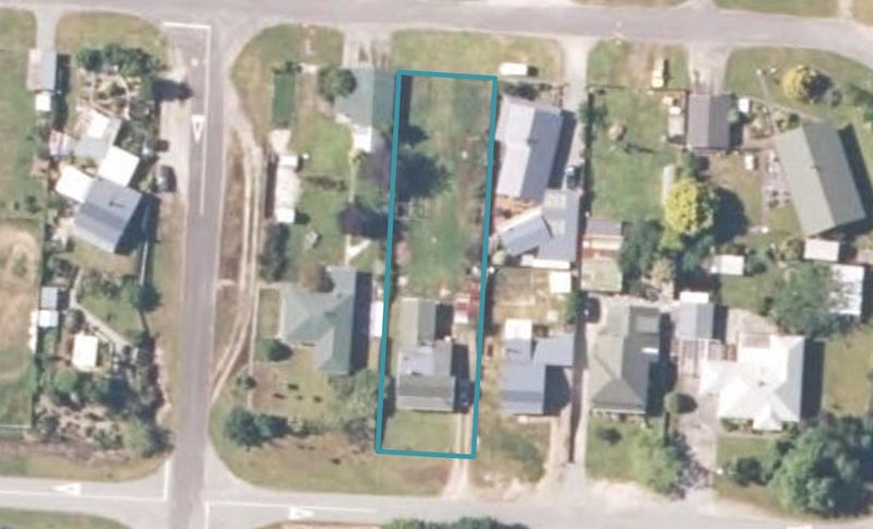 8 Herald Street, Reefton, Reefton - Carousel 1