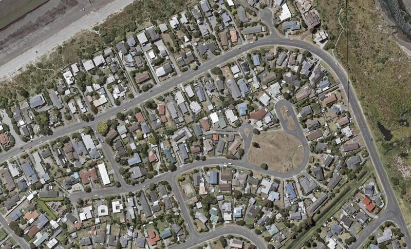 47B Olive Terrace, Paraparaumu Beach, Paraparaumu - Carousel 1
