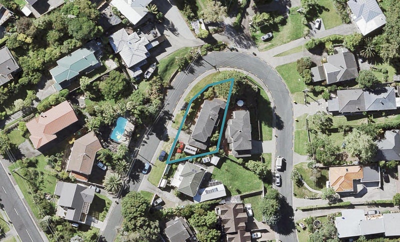 50 Seaton Road, Murrays Bay, Auckland - Carousel 1