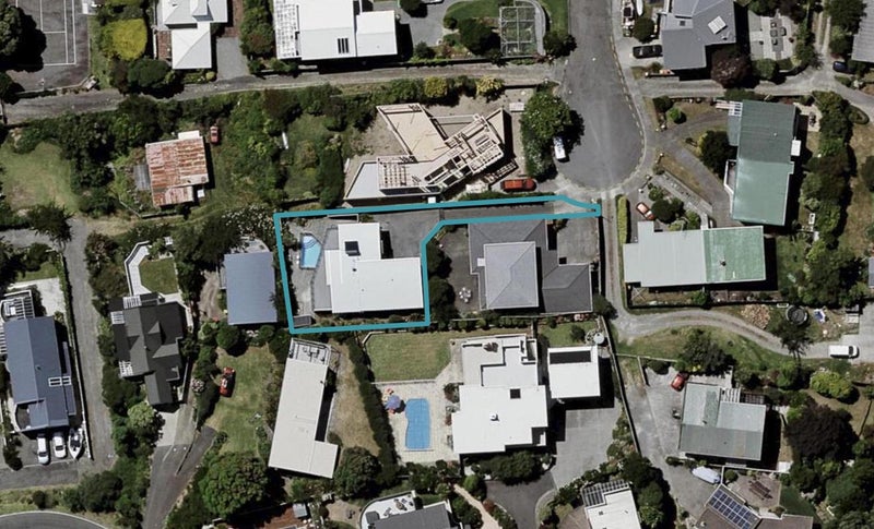 28 Newry Road, Raumati Beach, Paraparaumu - Carousel 1