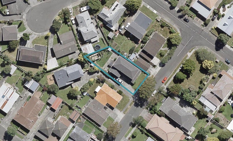 11 Chesney Street, Avalon, Lower Hutt - Carousel 1