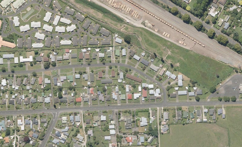 48 Hackett Street, Whanganui East, Whanganui - Carousel 1