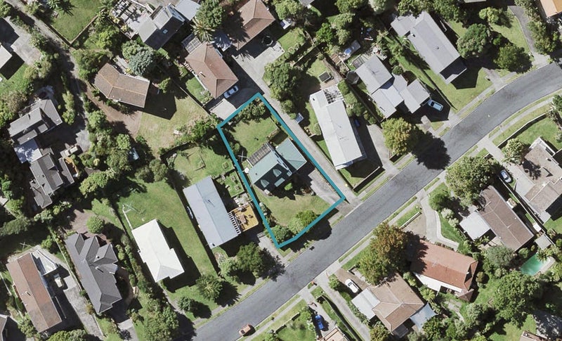 18 Palliser Lane, Browns Bay, Auckland - Carousel 1