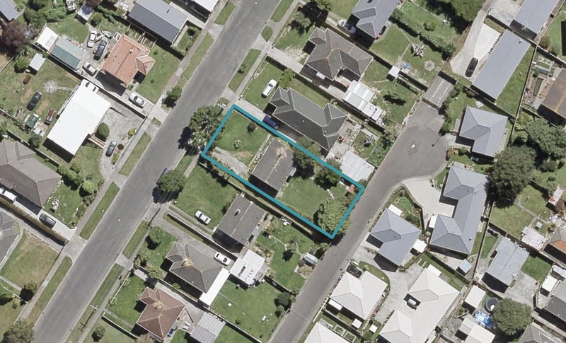 80 Molesworth Street, Taita, Lower Hutt - Carousel 1