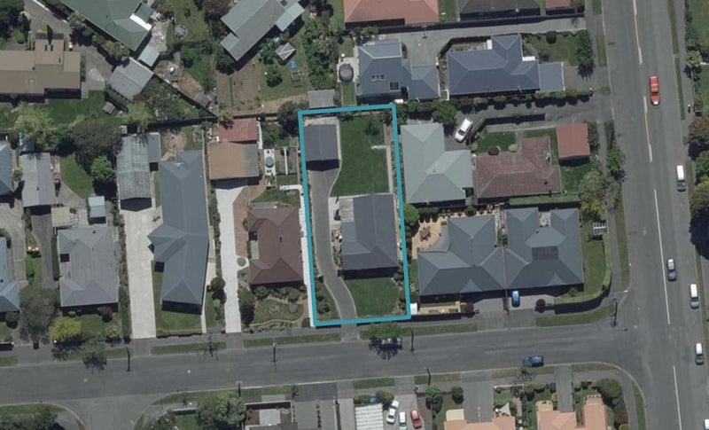 2 Beatrice Place, Avonhead, Christchurch - Carousel 1