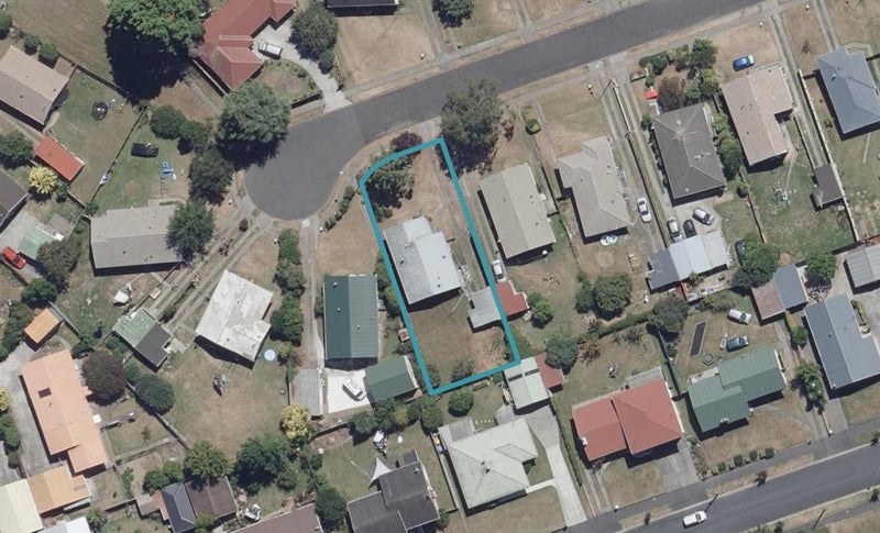 23 McIntosh Street, Chartwell, Hamilton - Carousel 1
