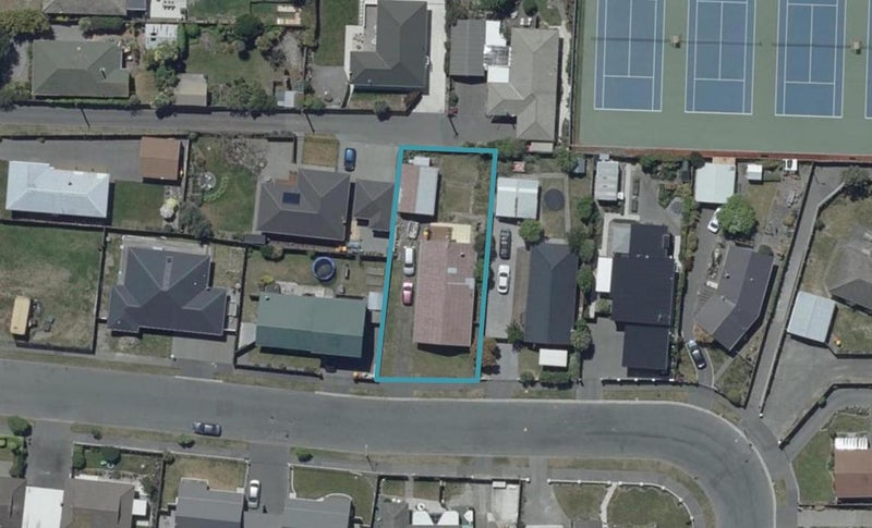 64 Castletown Place, New Brighton, Christchurch - Carousel 1
