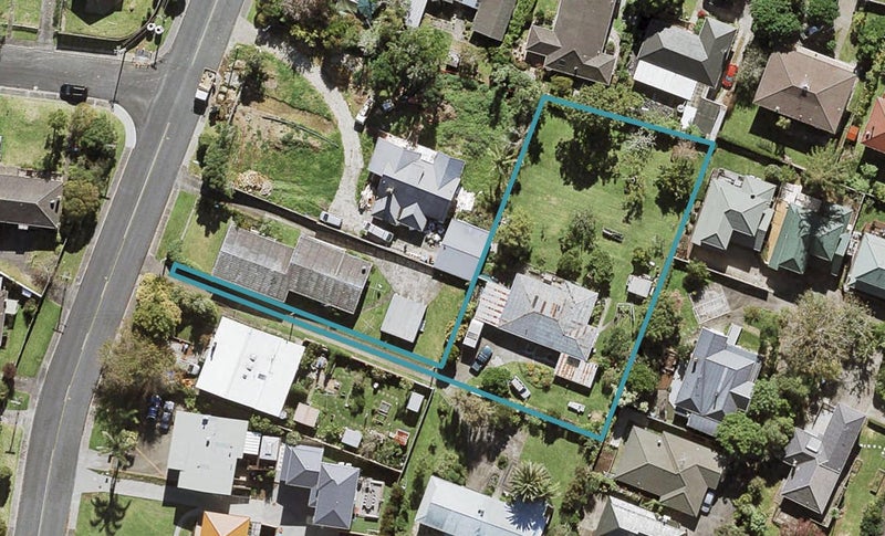 80 Stamford Park Road, Mount Roskill, Auckland - Carousel 1