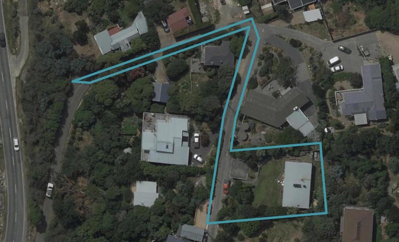 13 Ngaio Lane, Charteris Bay, Lyttelton - Carousel 1