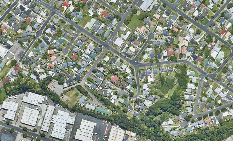 4 Booth Court, Greerton, Tauranga - Carousel 1