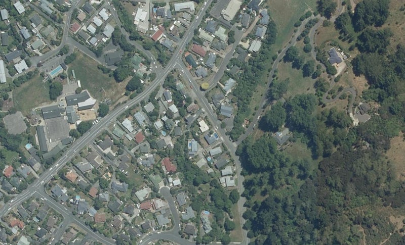 9 Enner Glynn Road, Enner Glynn, Nelson - Carousel 1