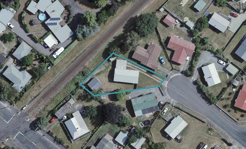 21 Tasman Crescent, Carterton - Carousel 1