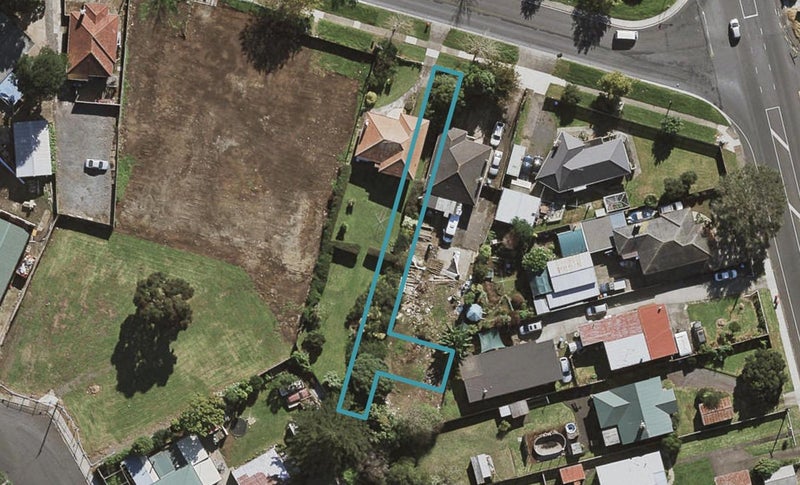 14 Ara Tutaki, Otahuhu, Auckland - Carousel 1