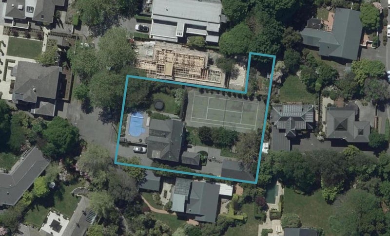 15 Heathfield Avenue, Fendalton, Christchurch - Carousel 1