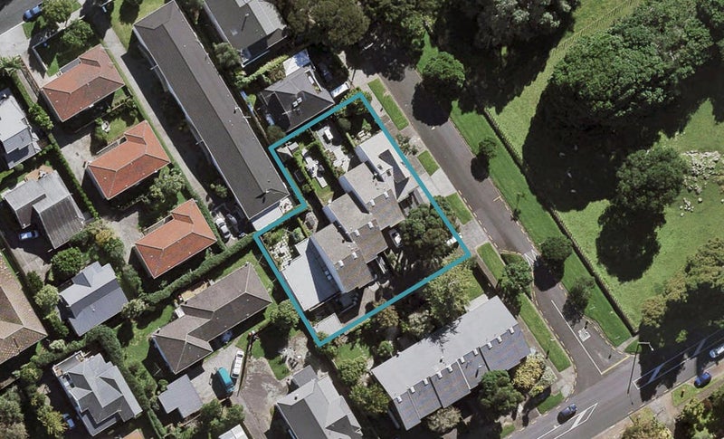 1/2 Tiwai Road, Royal Oak, Auckland - Carousel 1