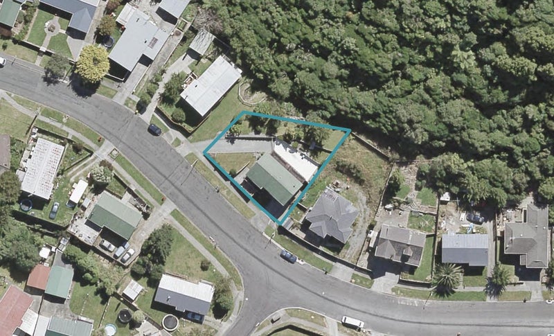 87 Gillespies Road, Birchville, Upper Hutt - Carousel 1
