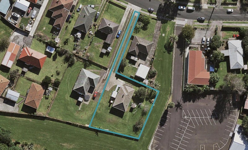 10A Ashton Avenue, Otara, Auckland - Carousel 1
