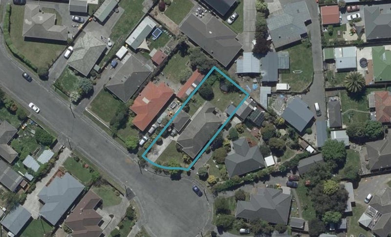 9 Boys Place, Shirley, Christchurch - Carousel 1