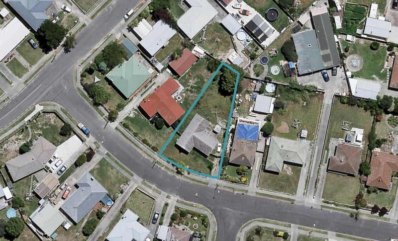5 Curling Crescent, Onekawa, Napier - Carousel 1