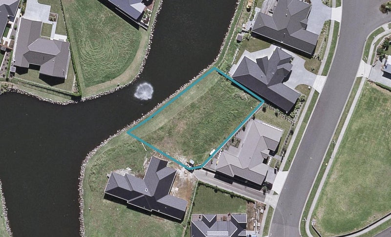 51B Links Drive, Waiwhakaiho, New Plymouth - Carousel 1