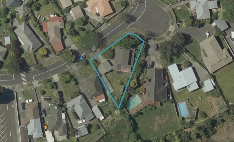 31 Parkland Crescent, Terrace End, Palmerston North - Carousel 1