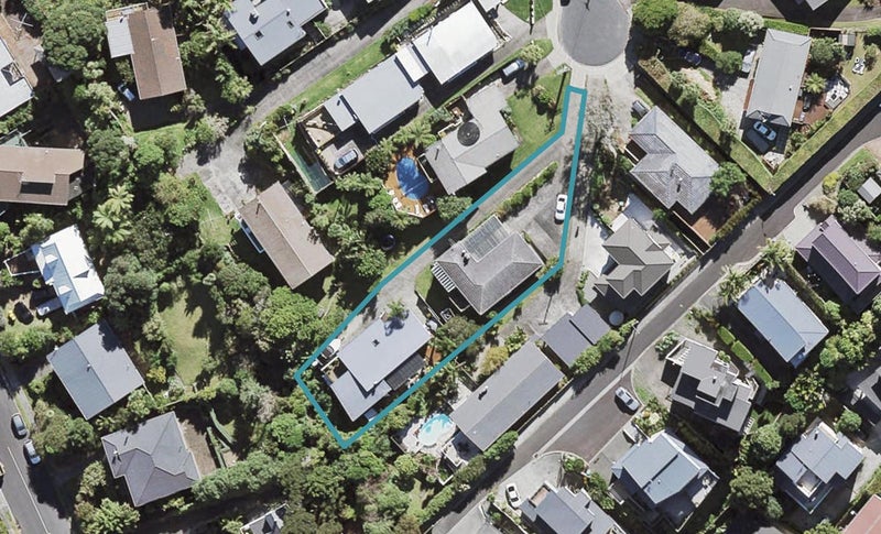 2/37 Sea Vista Ave, Beach Haven, North Shore City - Carousel 1