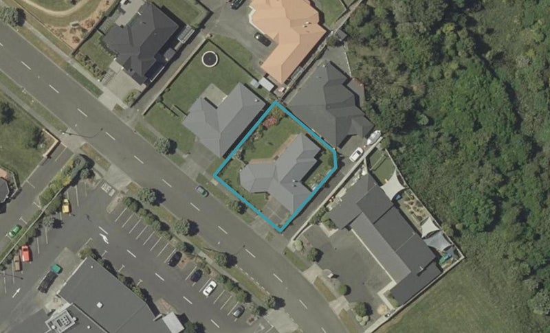 195 Ruapehu Drive, Fitzherbert, Palmerston North - Carousel 1