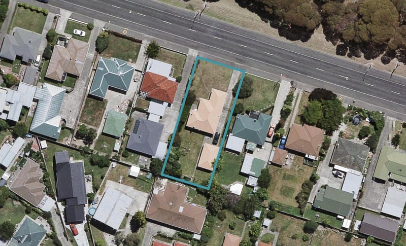 10 Riverbend Road, Onekawa, Napier - Carousel 1