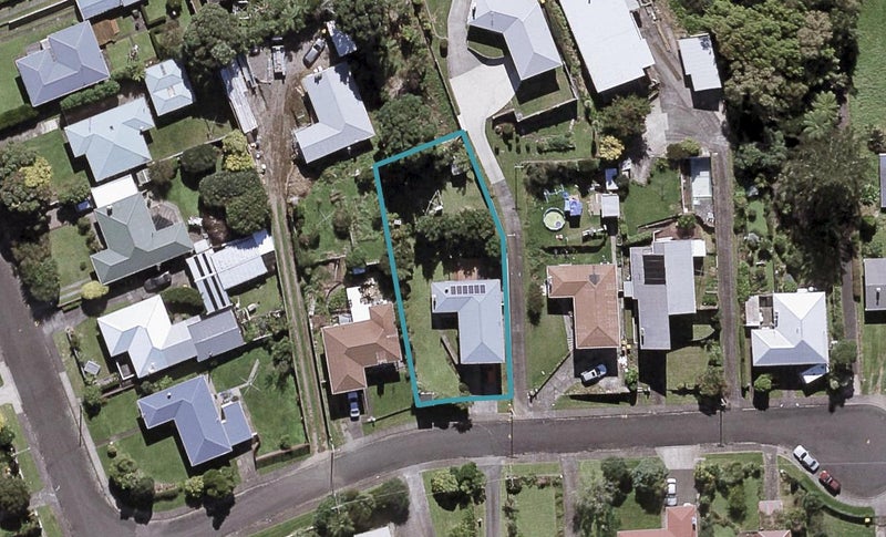5 Wiremu Place, Blagdon, New Plymouth - Carousel 1
