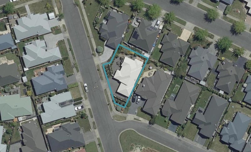 3 Wagner Crescent, Northwood, Christchurch - Carousel 1