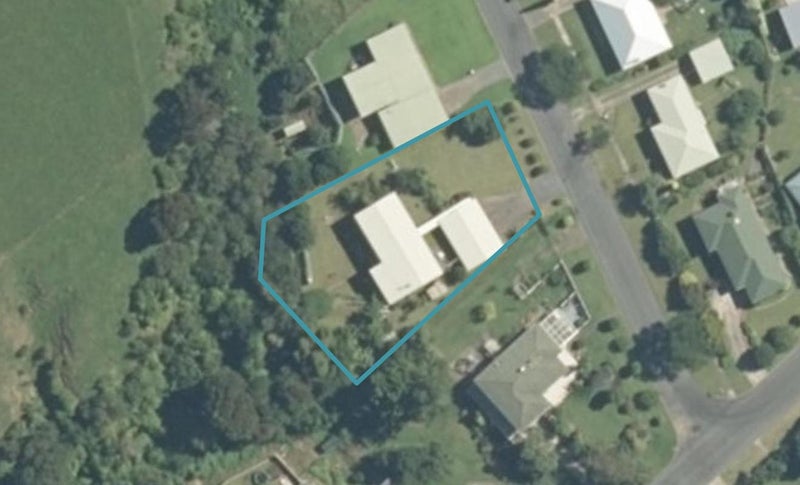 2 Herbert Street, Te Aroha, Te Aroha - Carousel 1