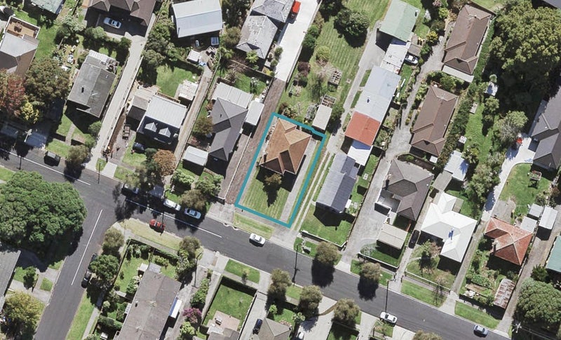 51A Miro Street, New Lynn, Auckland - Carousel 1