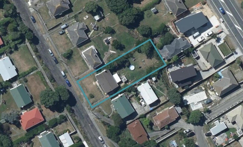 17 Waiuta Street, Titahi Bay, Porirua - Carousel 1