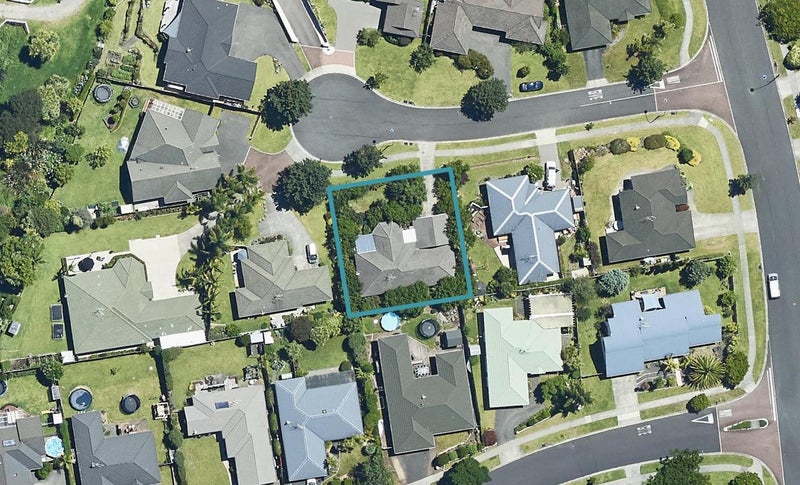 5 Goodrich Close, Bethlehem, Tauranga - Carousel 1