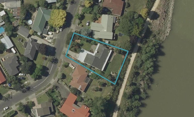 124 Buick Crescent, Awapuni, Palmerston North - Carousel 1