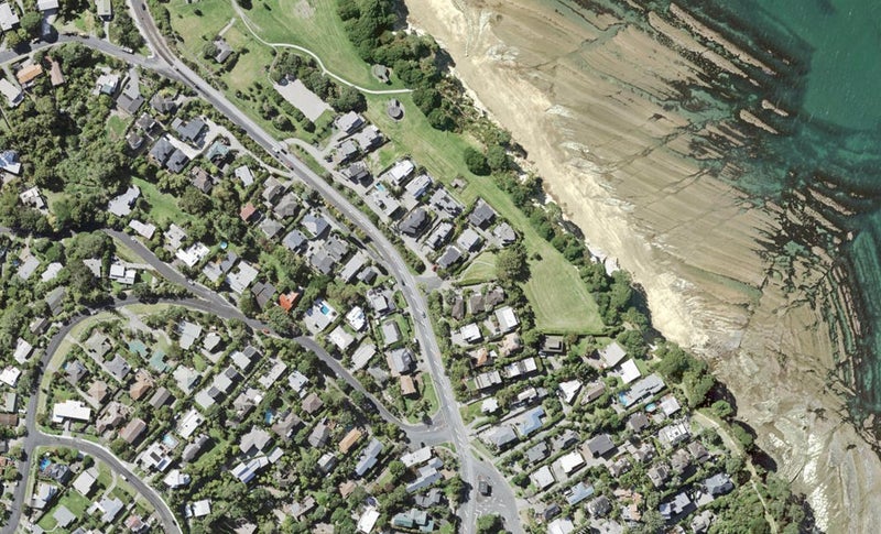 119 Beach Road, Castor Bay, Auckland - Carousel 1