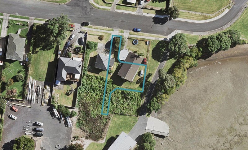 27A Greers Road, Weymouth, Auckland - Carousel 1