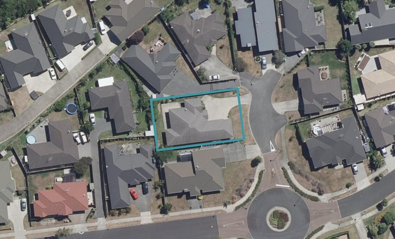 3 Ashington Grove, Huntington, Hamilton - Carousel 1
