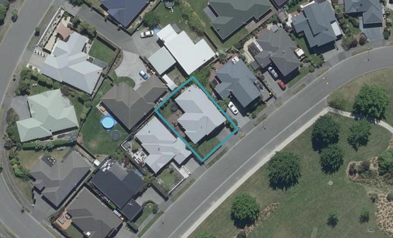 54 Titirangi Crescent, Parklands, Christchurch - Carousel 1