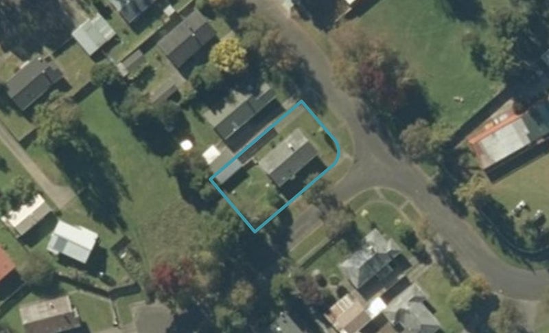 2 Parekarangi Grove, Turangi - Carousel 1