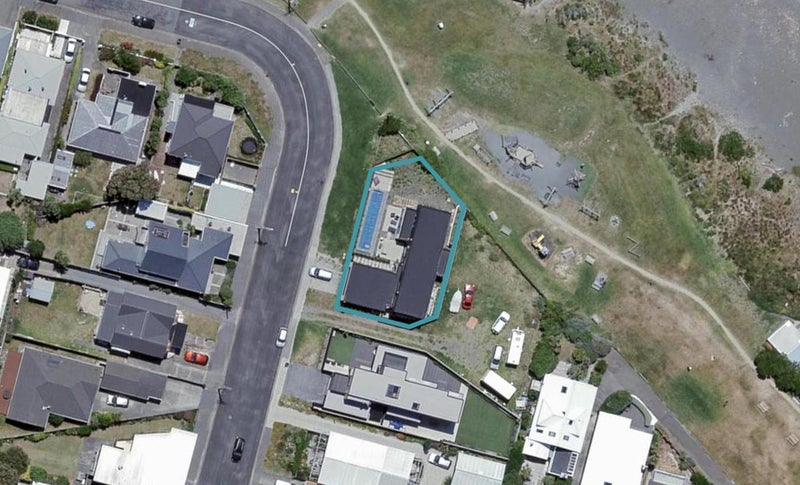 3 Monro Street, Seatoun, Wellington - Carousel 1