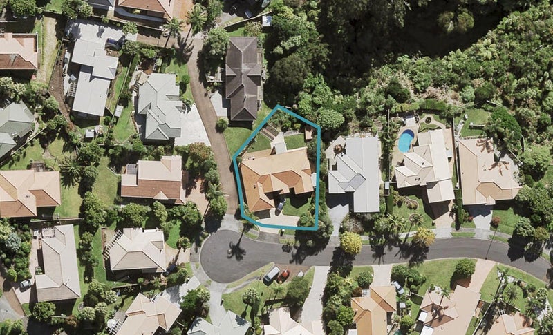 9 Godwin Court, Unsworth Heights, Auckland - Carousel 1