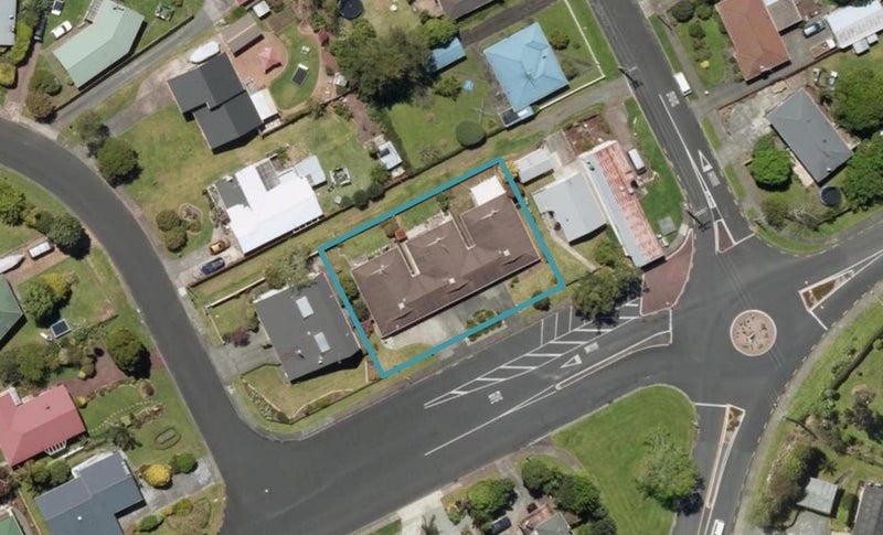 2/7 Crawford Crescent, Te Kamo, Whangarei - Carousel 1